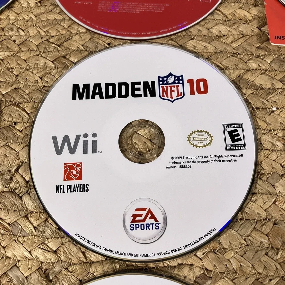 Lot Of 8‎ Nintendo Wii Games Disc Only